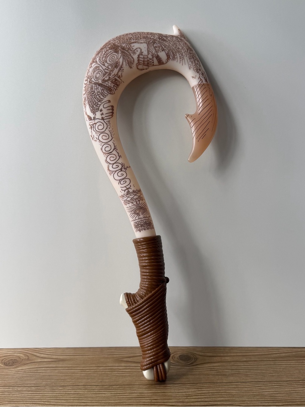 Disney Store Moana 2 Maui Light Up Fish Hook Toy Costume Accessory Prop